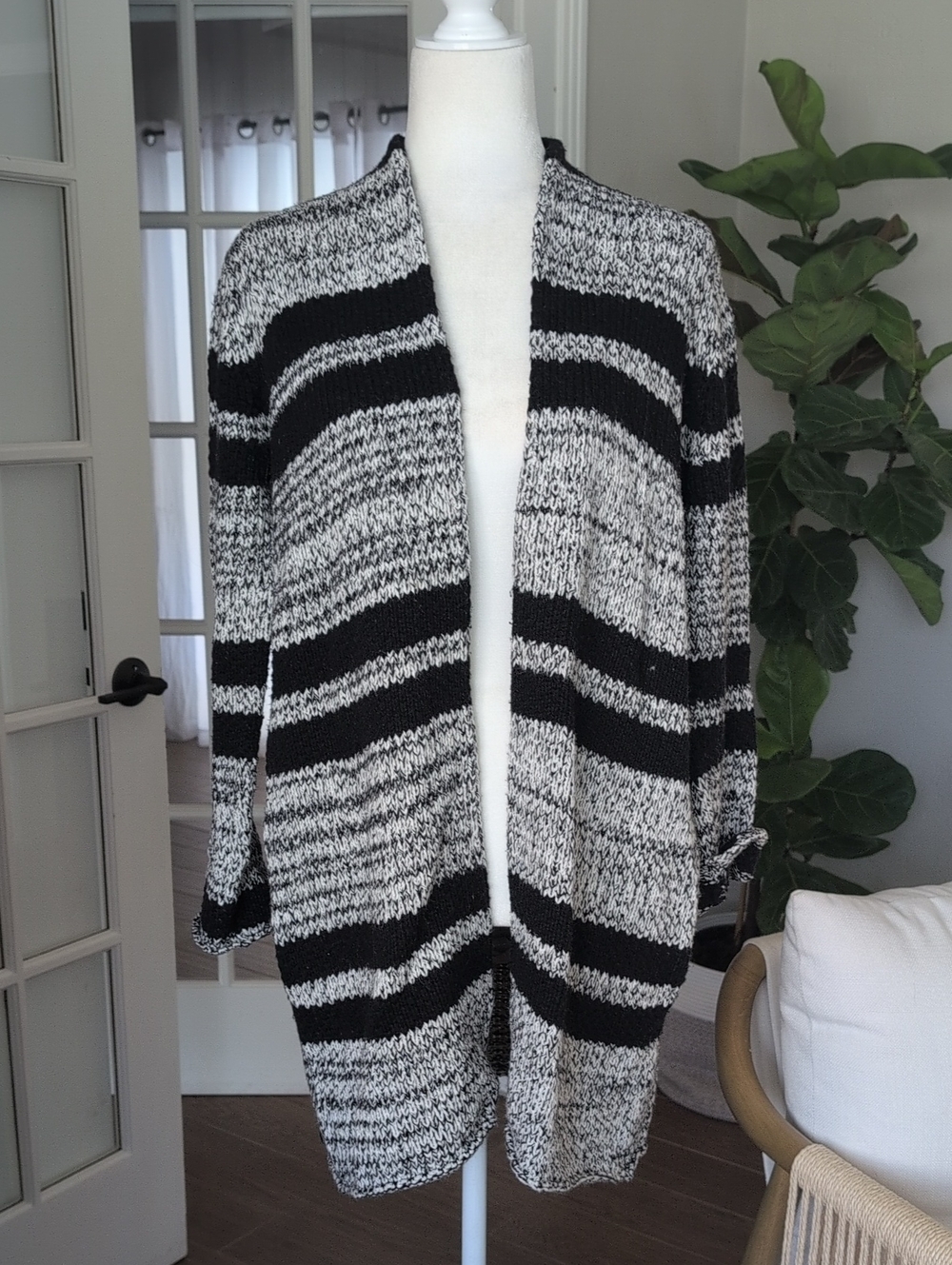 Loft Black & White Striped Open-Front Women’s Knit Sweater Cardigan Small
